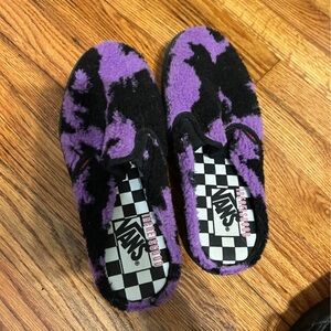 Vans Fuzzy Slippers in Purple and Black